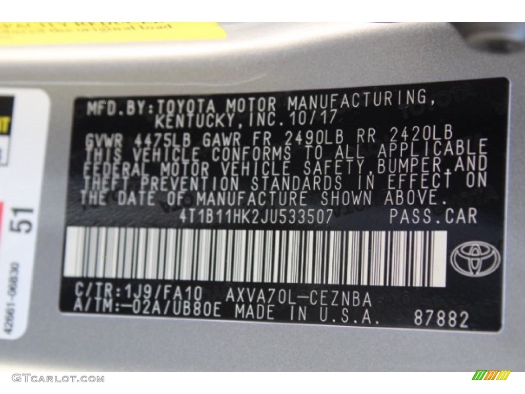 2018 Camry LE - Celestial Silver Metallic / Ash photo #32