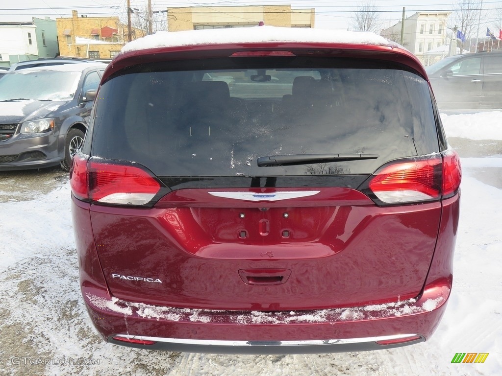 2018 Pacifica Touring L Plus - Velvet Red Pearl / Black/Alloy photo #10