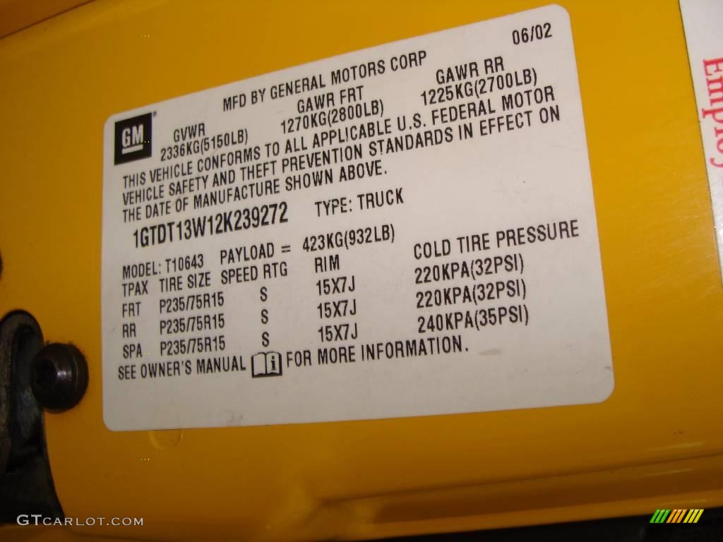 2002 Sonoma SLS Crew Cab 4x4 - Flame Yellow / Graphite photo #16