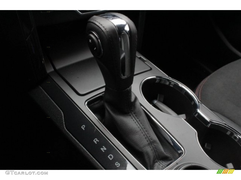 2018 Explorer XLT - White Platinum / Ebony Black photo #16