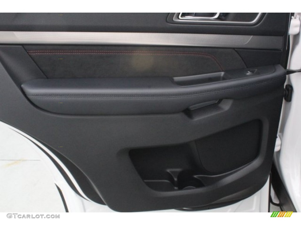 2018 Explorer XLT - White Platinum / Ebony Black photo #25