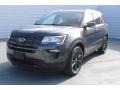 2018 Magnetic Metallic Ford Explorer XLT  photo #3