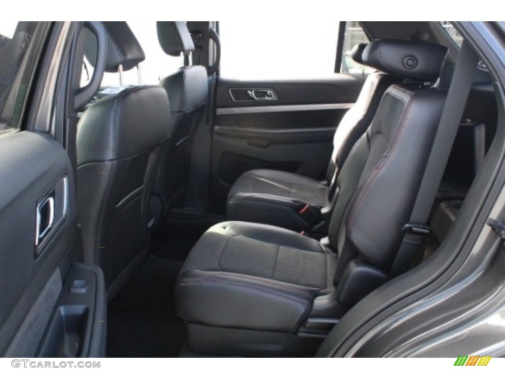 2018 Explorer XLT - Magnetic Metallic / Ebony Black photo #22
