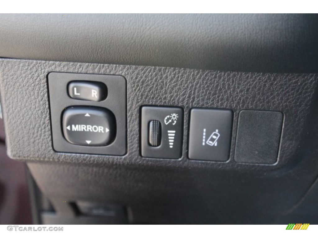 2018 RAV4 Limited - Black Current Metallic / Black photo #21