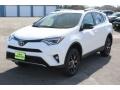 2018 Super White Toyota RAV4 SE  photo #3