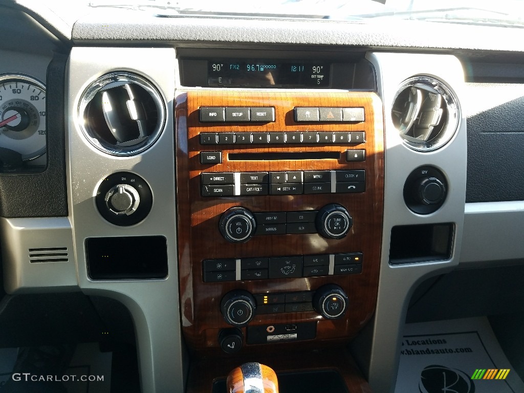 2010 F150 Lariat SuperCab 4x4 - Red Candy Metallic / Black photo #27