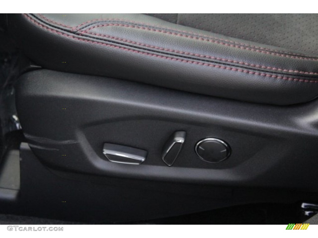 2018 Explorer XLT - Magnetic Metallic / Ebony Black photo #15