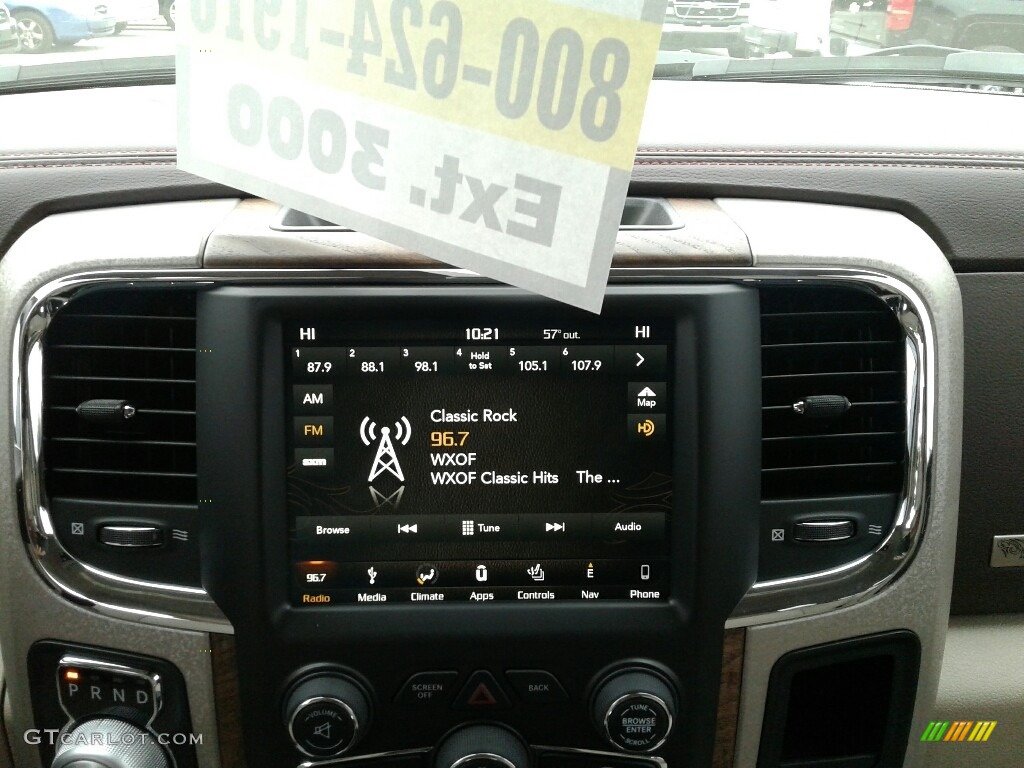 2018 1500 Laramie Longhorn Crew Cab 4x4 - Pearl White / Canyon Brown/Light Frost Beige photo #17