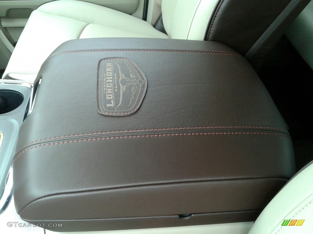 2018 1500 Laramie Longhorn Crew Cab 4x4 - Pearl White / Canyon Brown/Light Frost Beige photo #20
