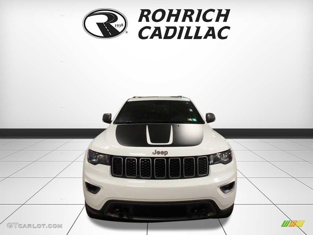 2017 Grand Cherokee Trailhawk 4x4 - Bright White / Black photo #8