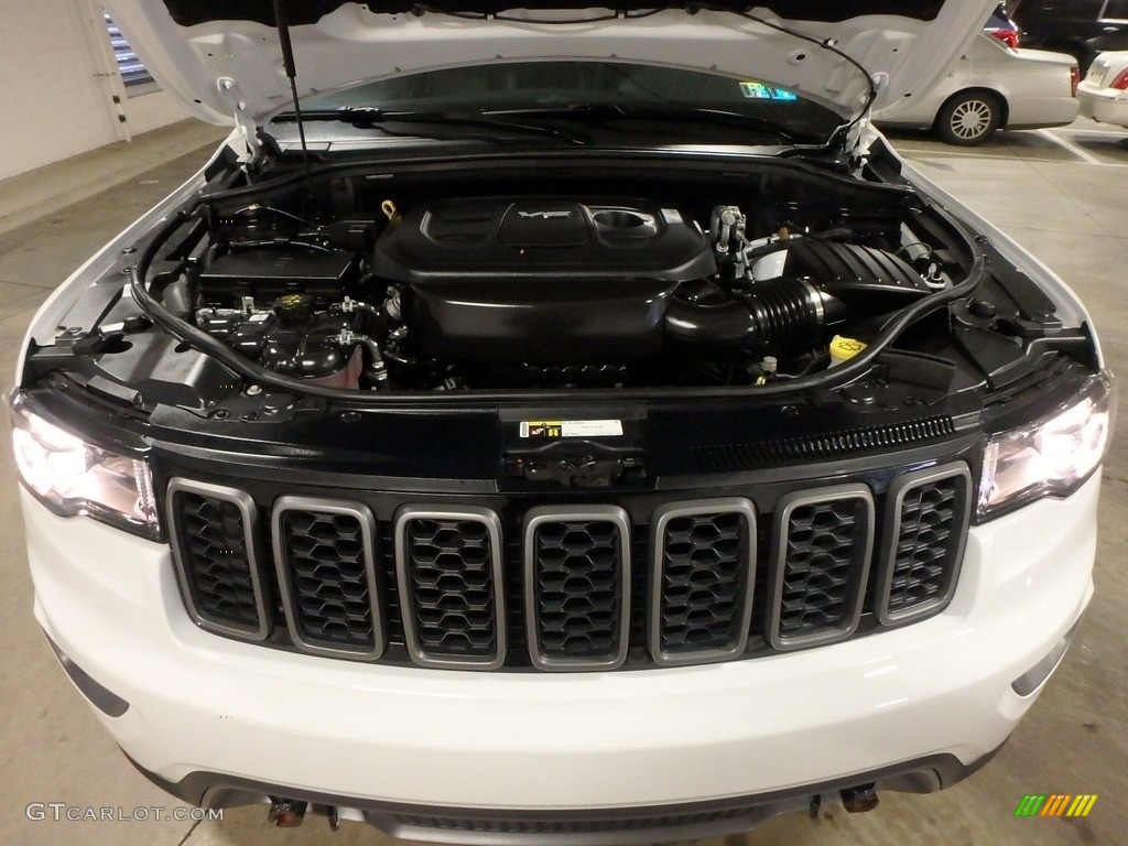 2017 Grand Cherokee Trailhawk 4x4 - Bright White / Black photo #10