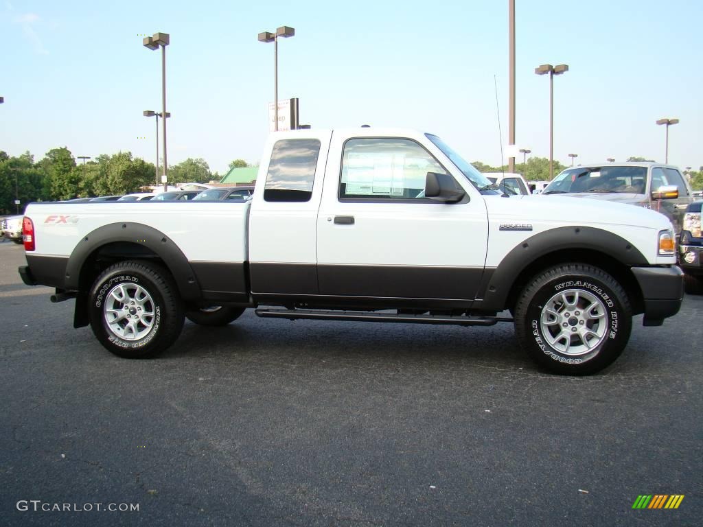 2009 Ranger FX4 Off-Road SuperCab 4x4 - Oxford White / Ebony/Red photo #2