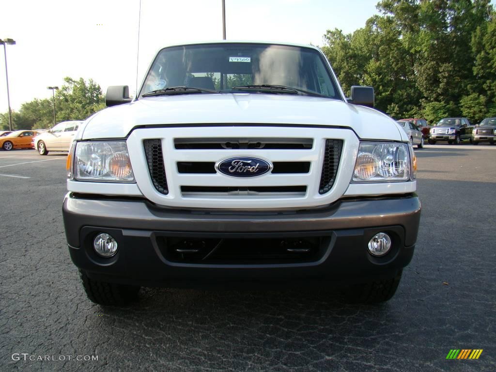 2009 Ranger FX4 Off-Road SuperCab 4x4 - Oxford White / Ebony/Red photo #7