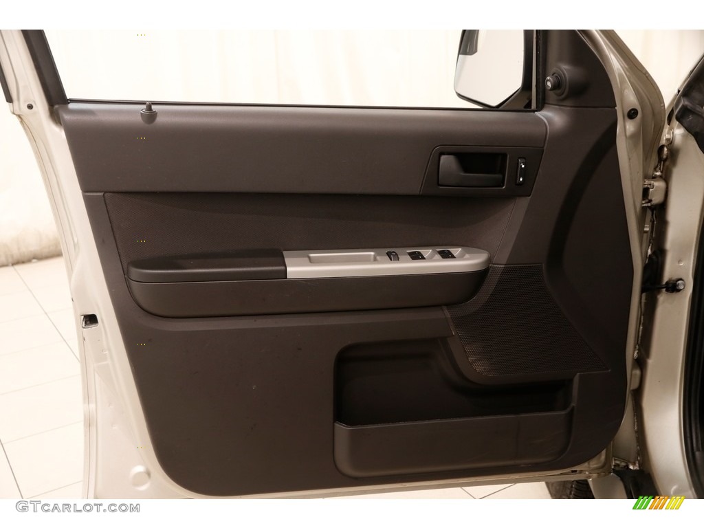 2011 Escape XLT - Gold Leaf Metallic / Charcoal Black photo #5