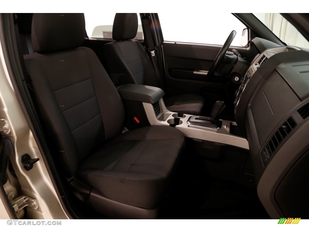 2011 Escape XLT - Gold Leaf Metallic / Charcoal Black photo #16