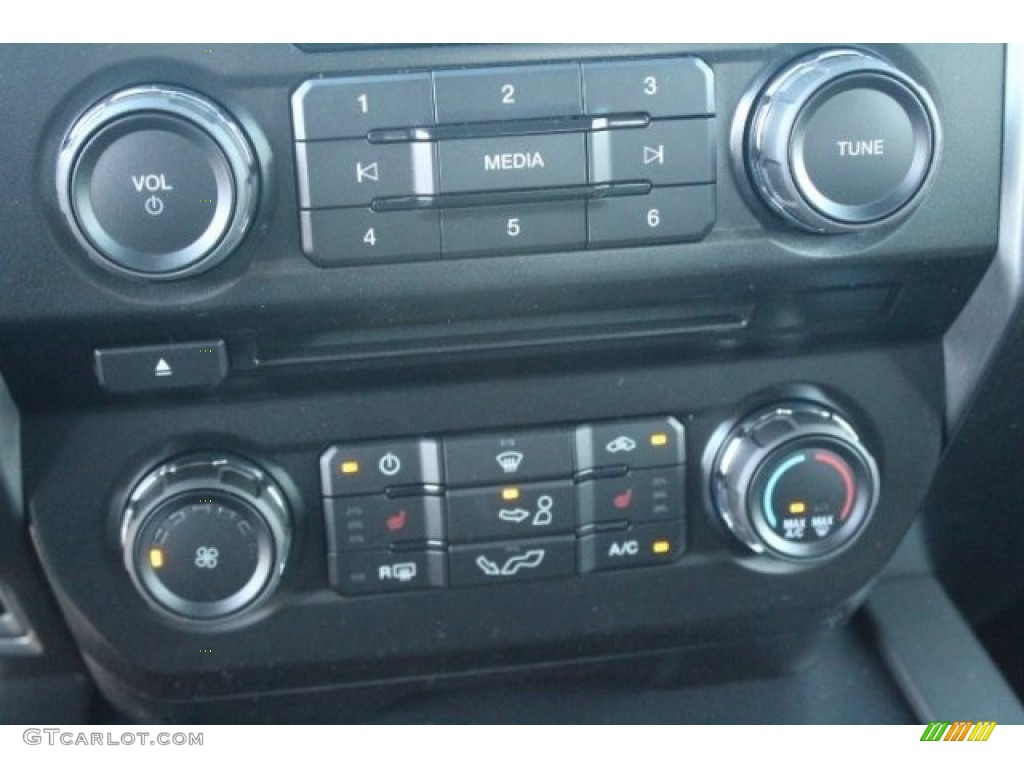 2018 F150 XLT SuperCrew - Ingot Silver / Black photo #14