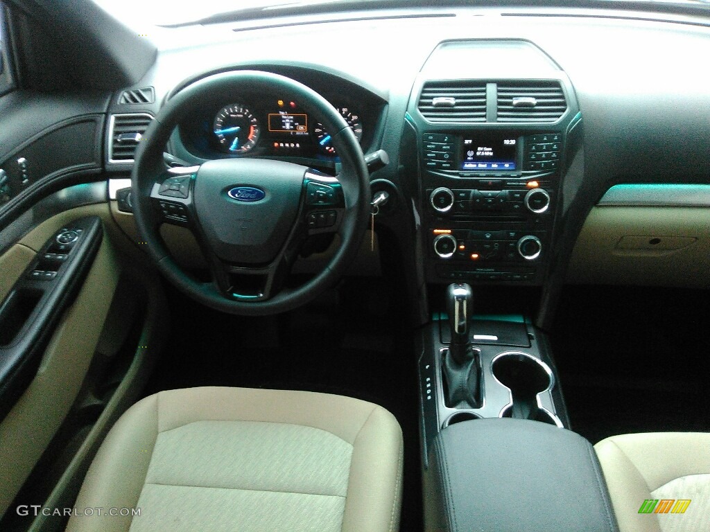 2016 Explorer FWD - Shadow Black / Medium Light Camel photo #6