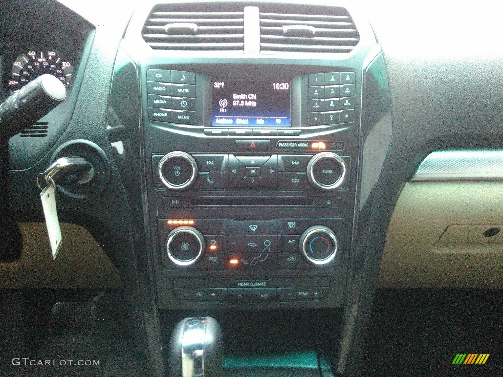 2016 Explorer FWD - Shadow Black / Medium Light Camel photo #7