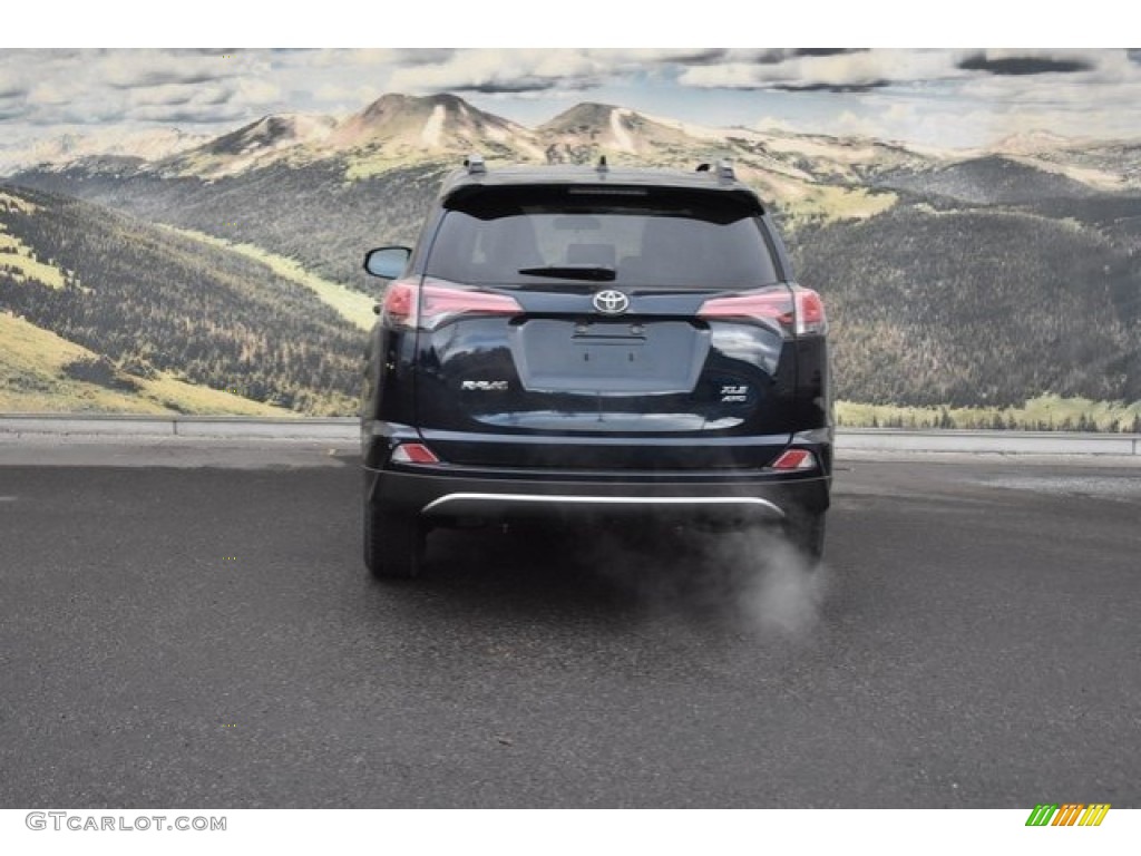 2018 RAV4 XLE AWD - Galactic Aqua Mica / Black photo #4