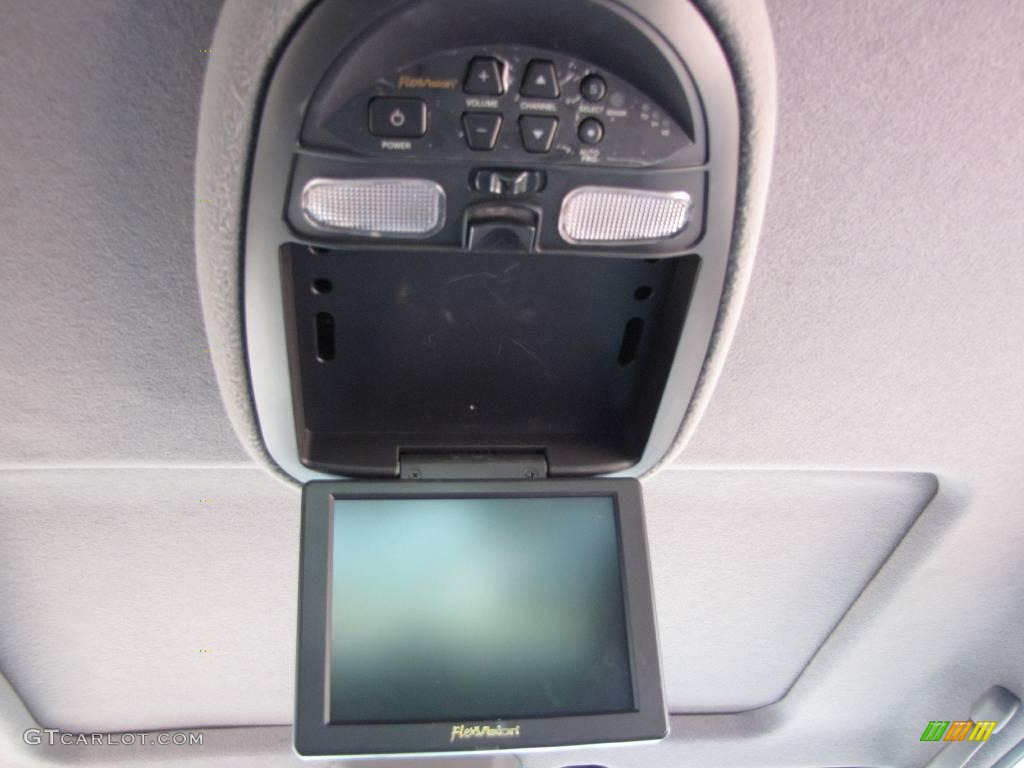 2002 QX4 4x4 - Black Obsidian / Graphite photo #20