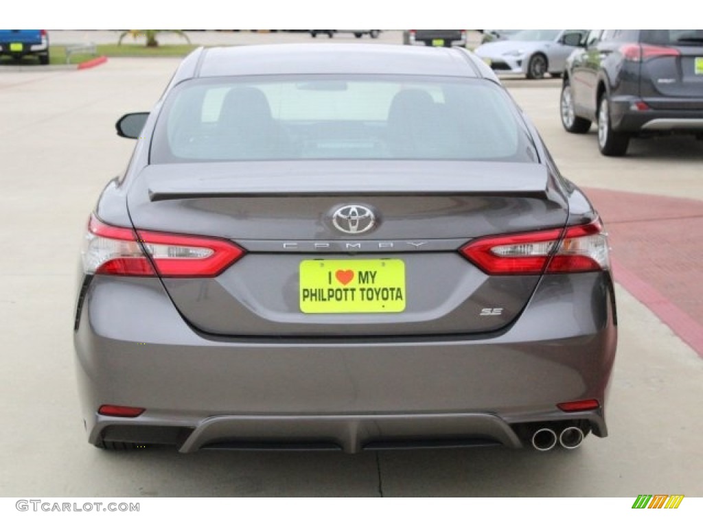 2018 Camry SE - Predawn Gray Mica / Black photo #6
