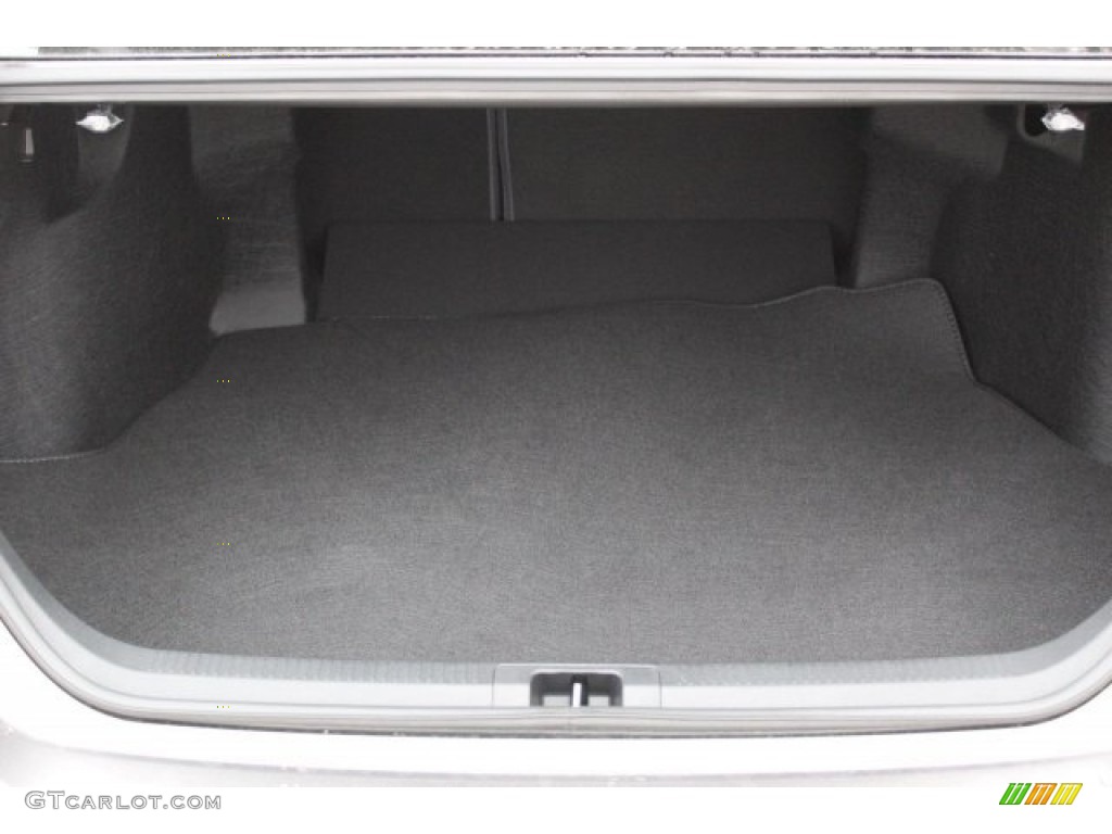 2018 Camry SE - Predawn Gray Mica / Black photo #20