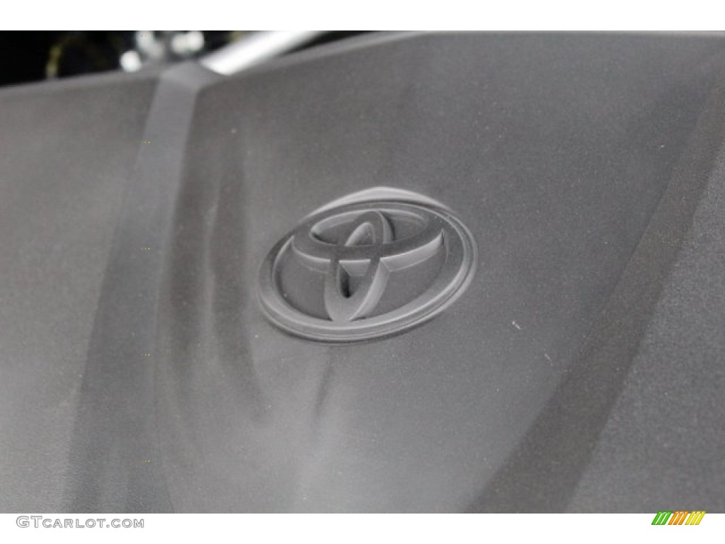 2018 Camry SE - Predawn Gray Mica / Black photo #22