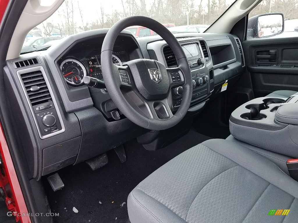 2018 1500 Tradesman Quad Cab 4x4 - Flame Red / Black/Diesel Gray photo #7