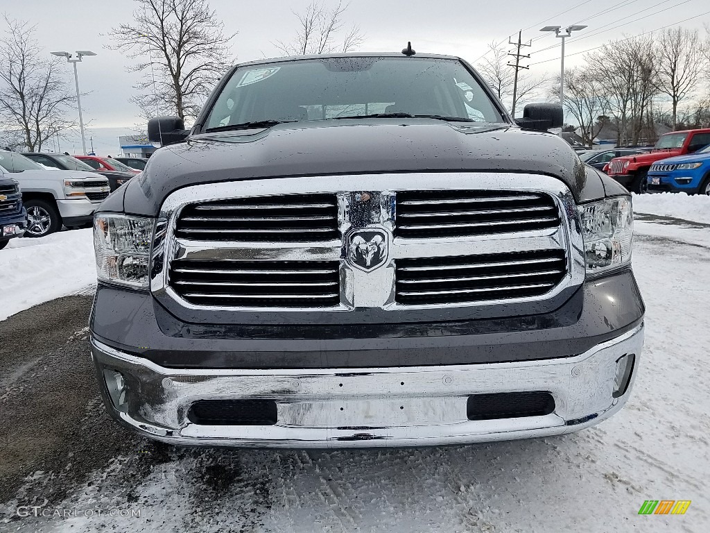 2018 1500 Big Horn Crew Cab 4x4 - Granite Crystal Metallic / Black/Diesel Gray photo #2