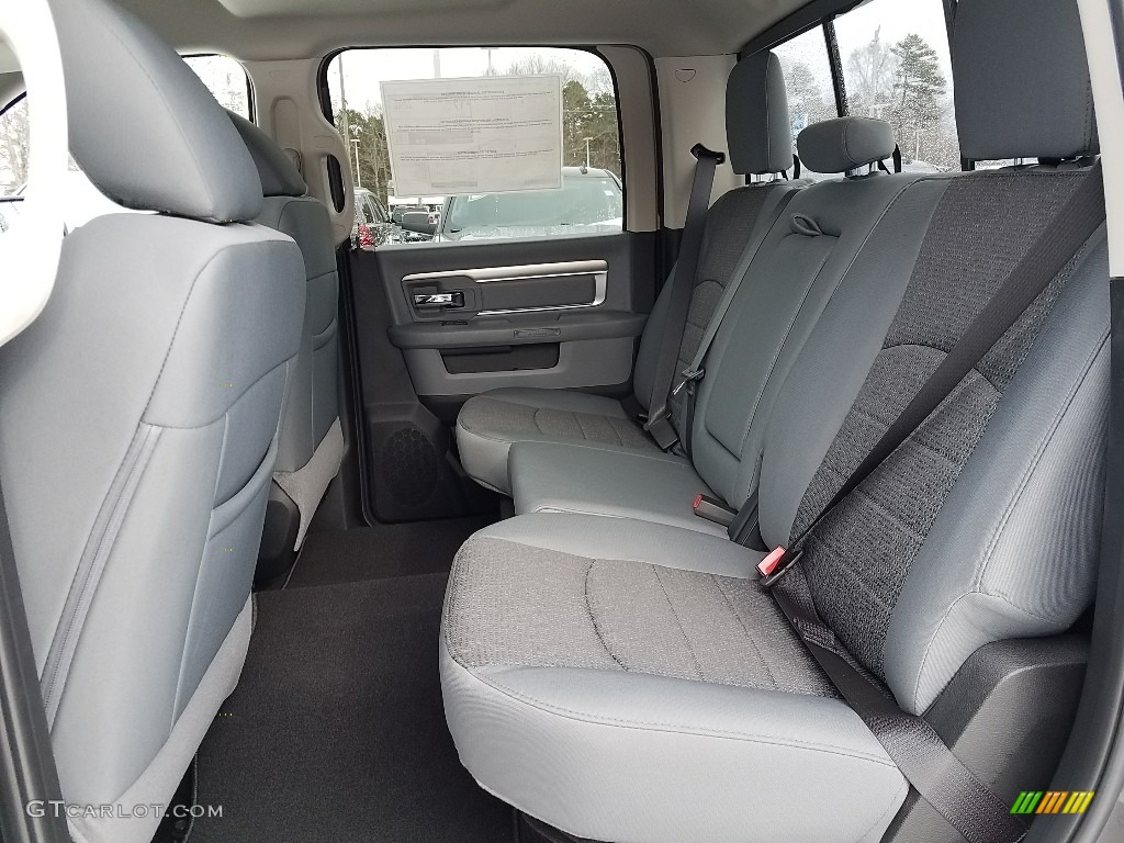 2018 Ram 1500 Big Horn Crew Cab 4x4 Rear Seat Photo #124809615