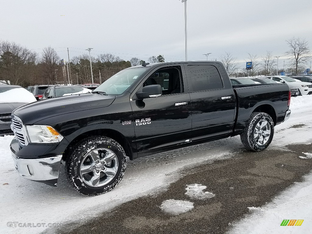 Brilliant Black Crystal Pearl 2018 Ram 1500 Big Horn Crew Cab 4x4 Exterior Photo #124810170