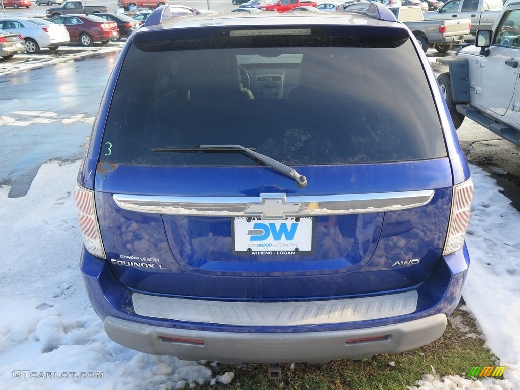 2005 Equinox LT AWD - Laser Blue Metallic / Light Gray photo #9