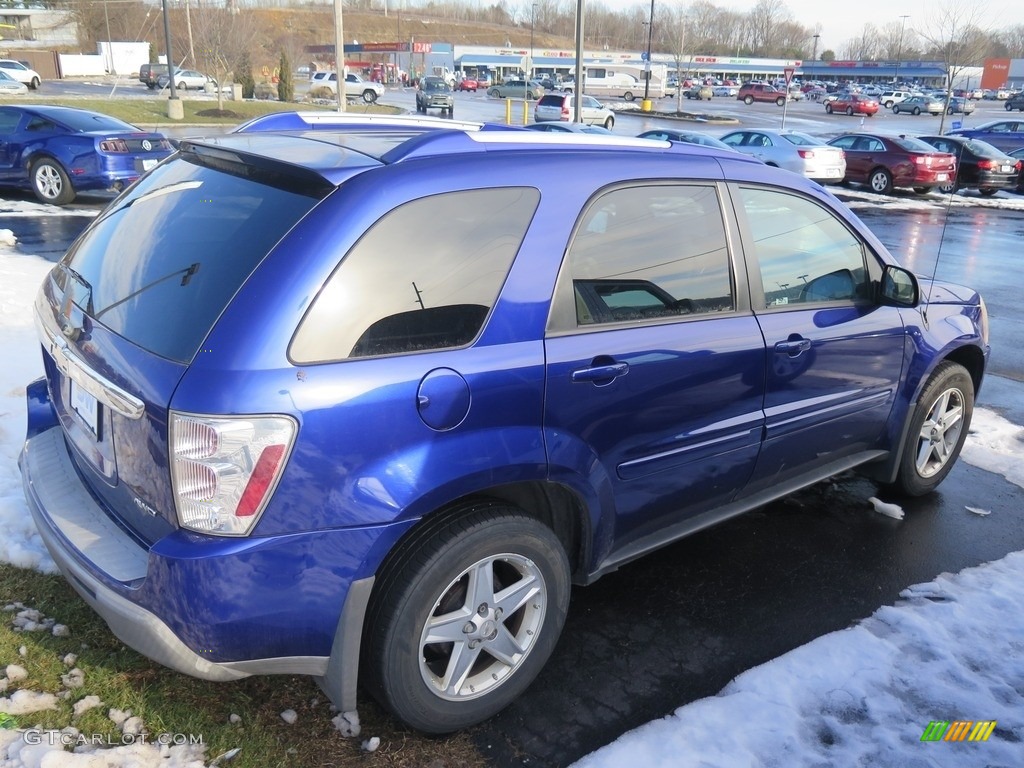 2005 Equinox LT AWD - Laser Blue Metallic / Light Gray photo #11