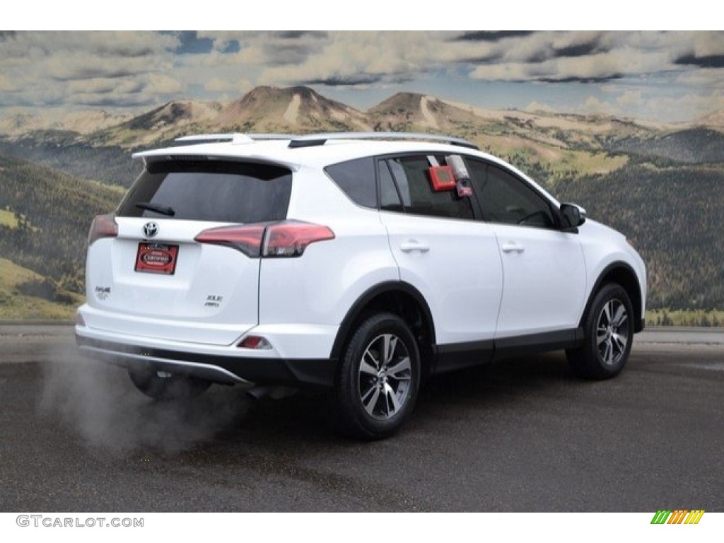 2016 RAV4 XLE AWD - Super White / Black photo #3