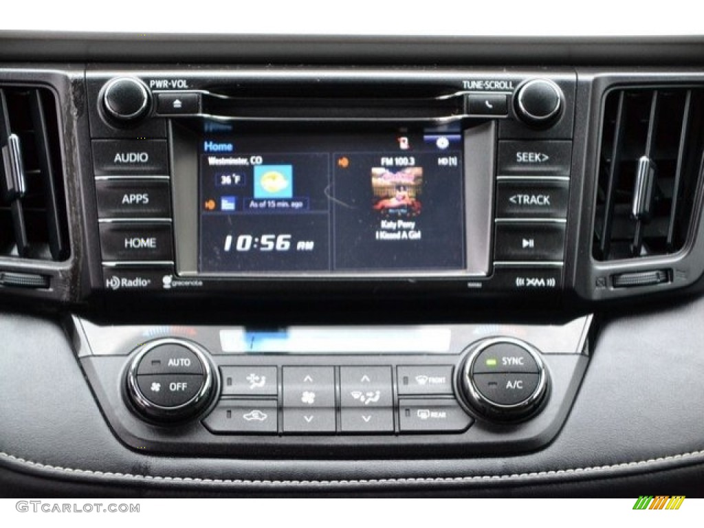 2016 RAV4 XLE AWD - Super White / Black photo #16