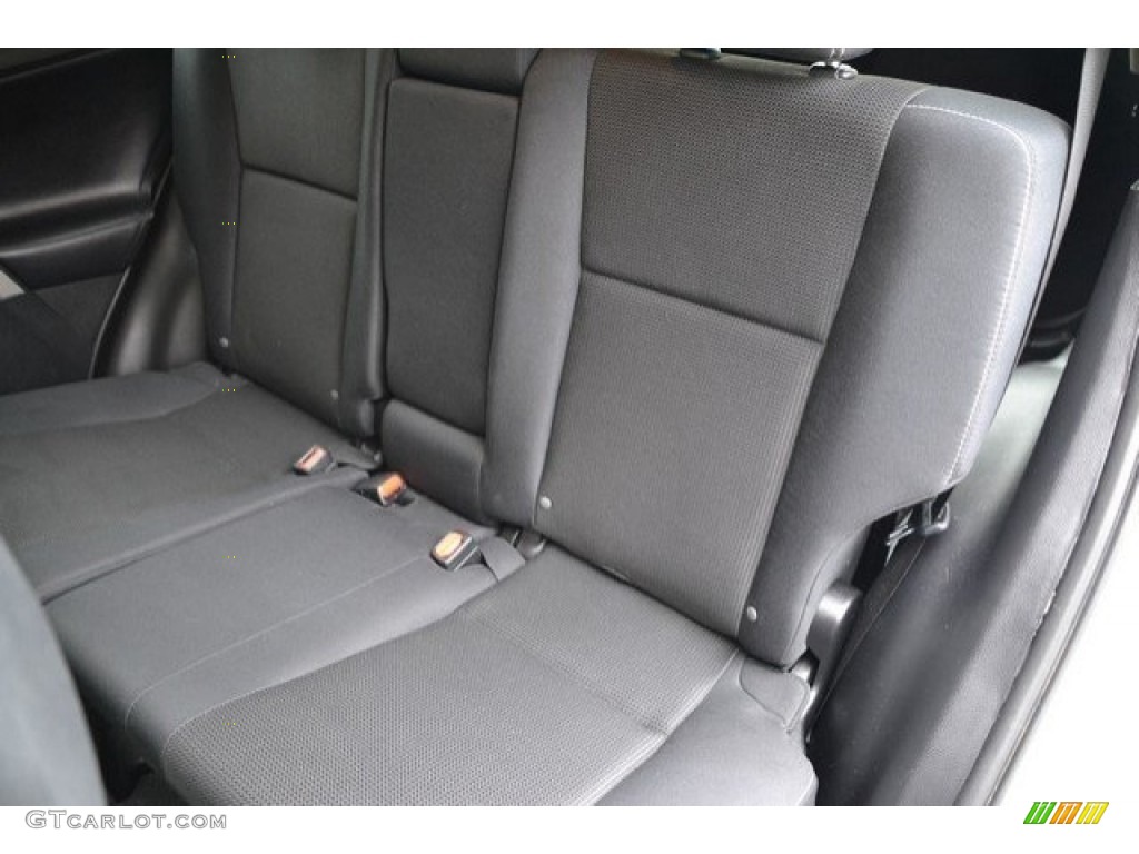 2016 RAV4 XLE AWD - Super White / Black photo #23