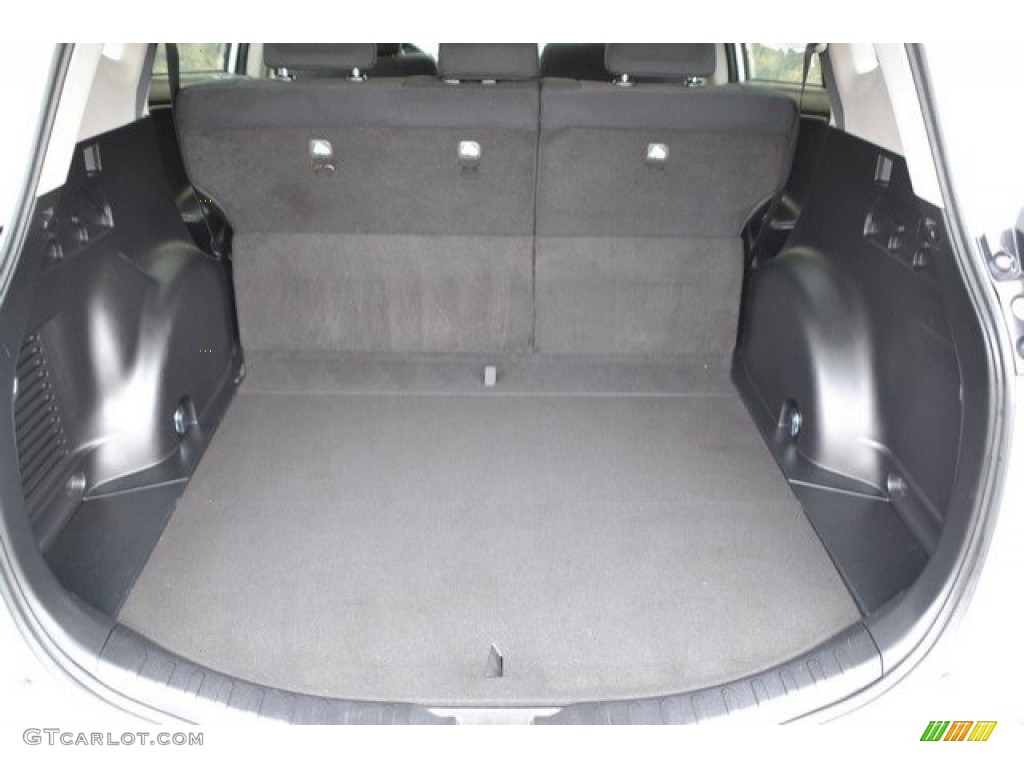 2016 RAV4 XLE AWD - Super White / Black photo #27