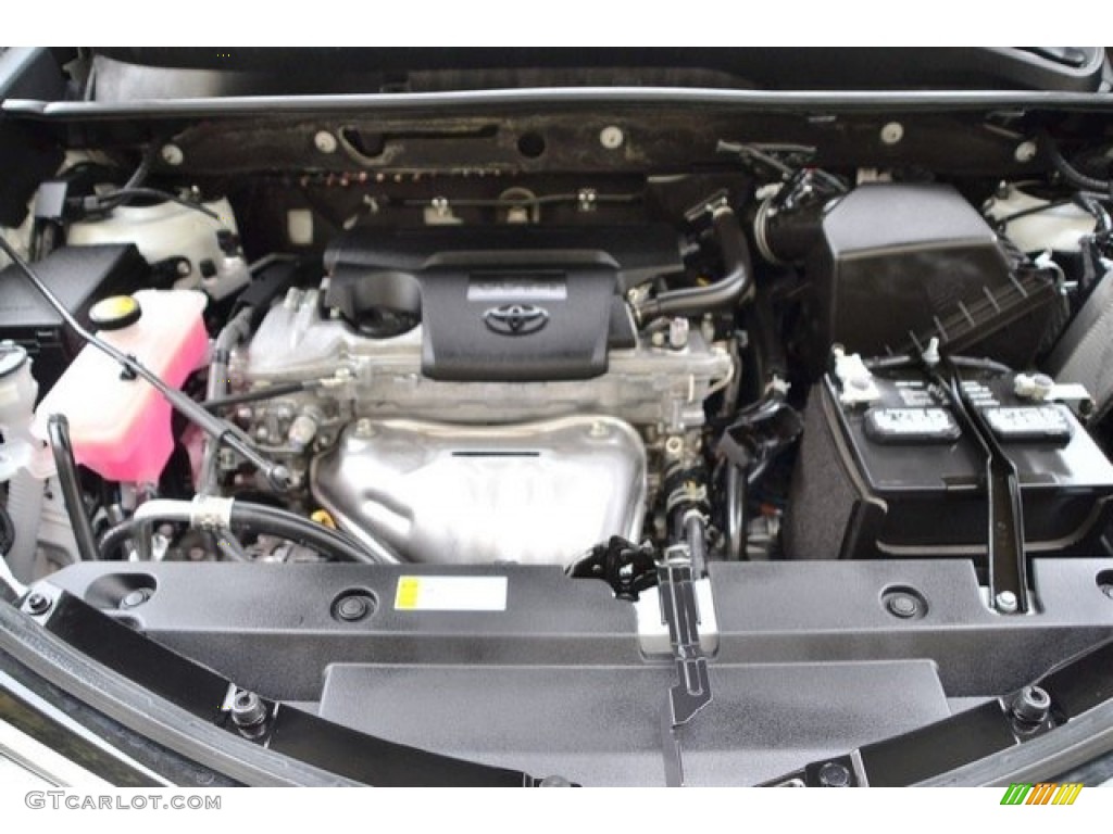 2016 RAV4 XLE AWD - Super White / Black photo #28