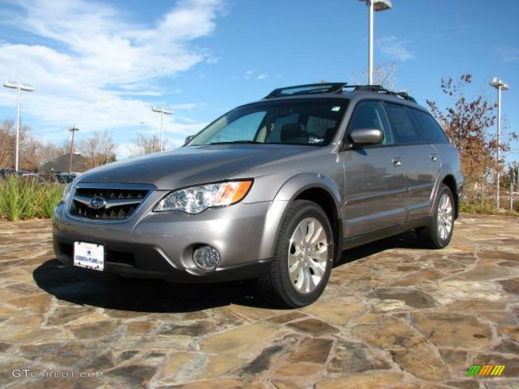 2009 Outback 2.5i Limited Wagon - Quartz Silver Metallic / Off Black photo #2