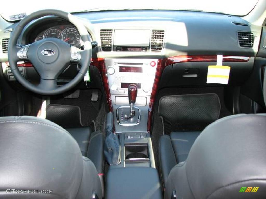 2009 Outback 2.5i Limited Wagon - Quartz Silver Metallic / Off Black photo #7
