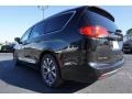 2018 Brilliant Black Crystal Pearl Chrysler Pacifica Limited  photo #5