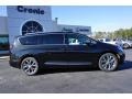 2018 Brilliant Black Crystal Pearl Chrysler Pacifica Limited  photo #8