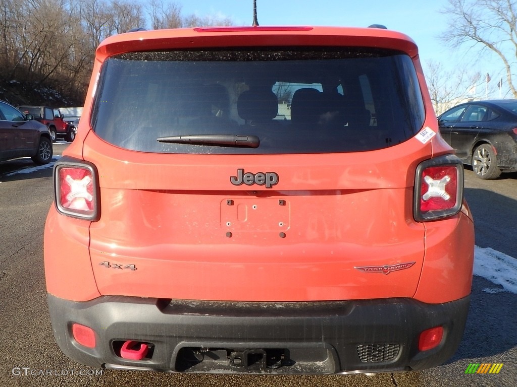 2017 Renegade Trailhawk 4x4 - Omaha Orange / Black photo #4