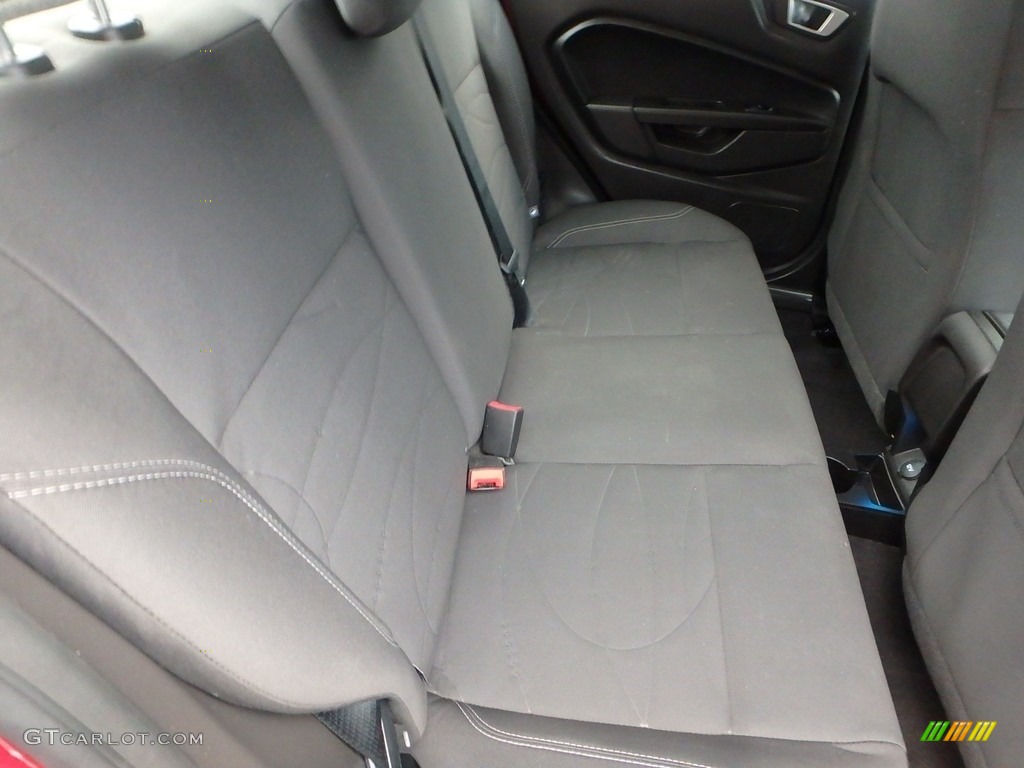 2016 Fiesta SE Sedan - Ruby Red Metallic / Charcoal Black photo #13