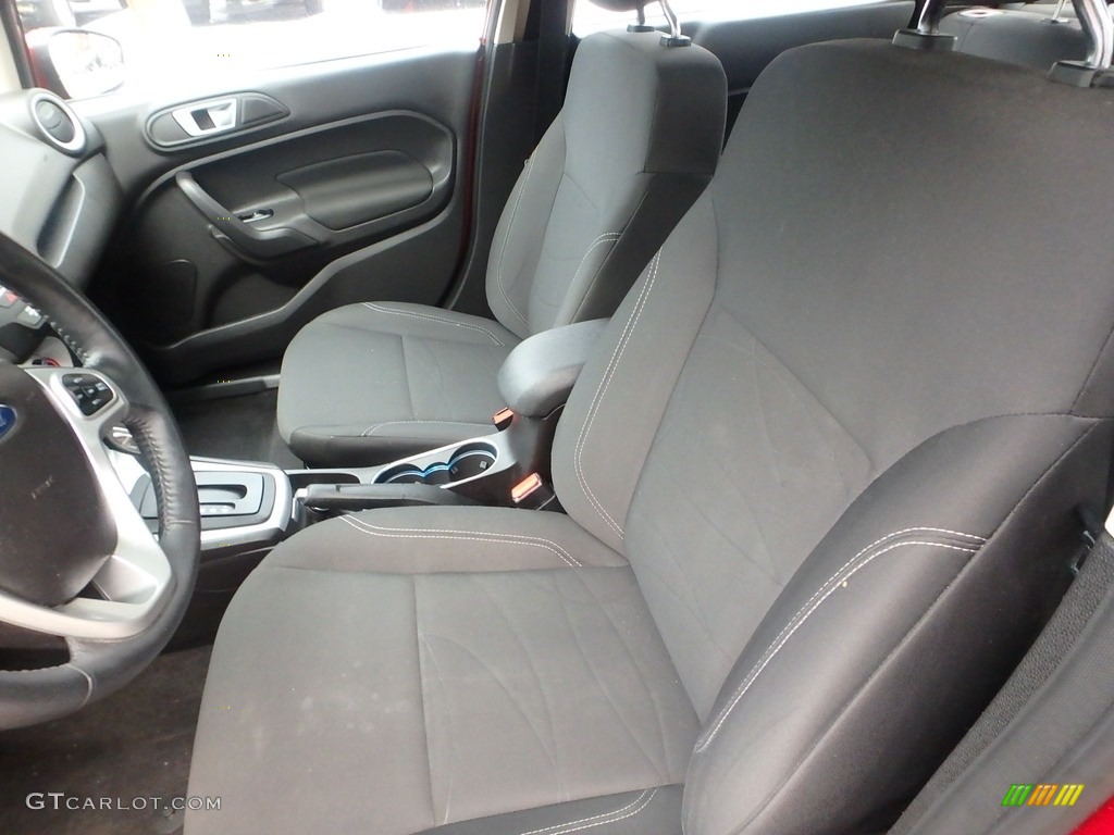 2016 Fiesta SE Sedan - Ruby Red Metallic / Charcoal Black photo #15