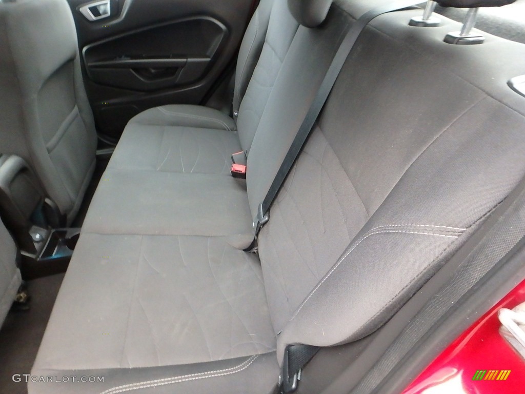 2016 Fiesta SE Sedan - Ruby Red Metallic / Charcoal Black photo #16