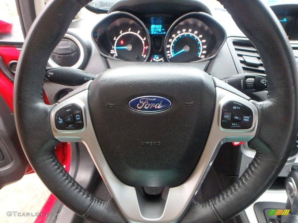 2016 Fiesta SE Sedan - Ruby Red Metallic / Charcoal Black photo #22