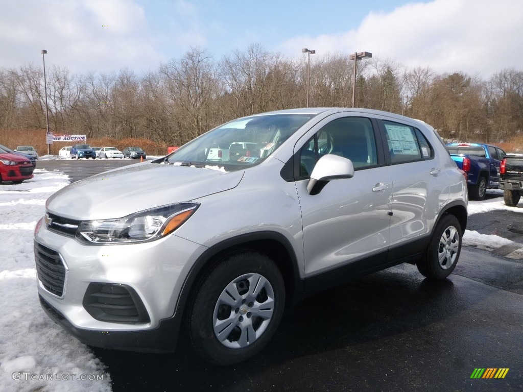 2018 Trax LS - Silver Ice Metallic / Jet Black photo #1