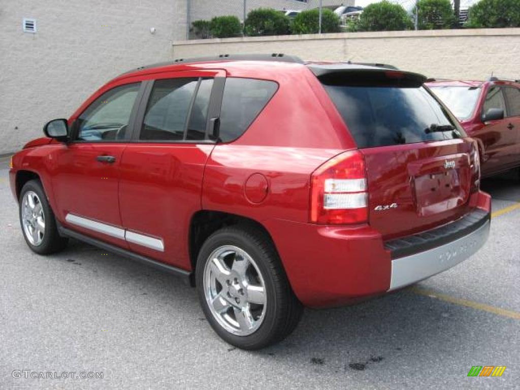 2007 Compass Limited 4x4 - Inferno Red Crystal Pearlcoat / Pastel Slate Gray photo #5