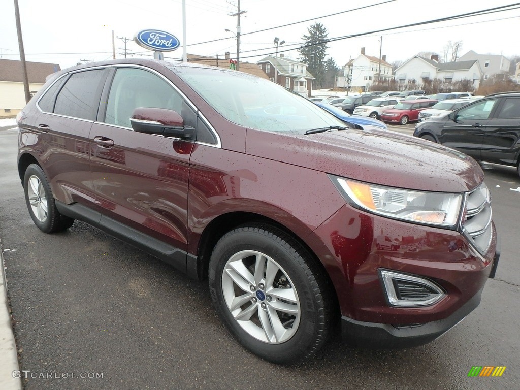 2017 Ford Edge SEL Exterior Photos